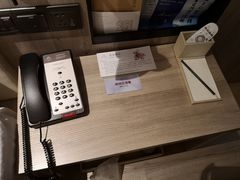 -长沙省政府地铁站亚朵酒店