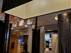 门面-麦当劳(新闸路店)
