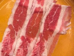 -牛YO寿喜烧·铁板烧和牛火锅自助(市府恒隆店)
