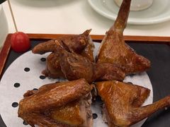 五谷芳红烧乳鸽-五谷芳乳鸽王(海景店)