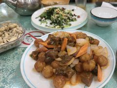 -鹤乡东北菜(崮山路店)