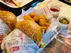 -The Habit Burger Grill 哈比特汉堡(复兴soho店)