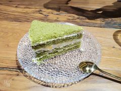抹茶黄桃蛋糕-YAFEE雅菲·粤菜·湘菜·融合菜(魏公村店)