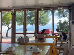 -鹏城人家海鲜酒家·23年老字号(较场尾店)