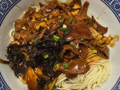 -沪西老弄堂面馆(定西路店)