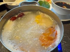 -德天肥牛海鲜火锅(城西银泰店)
