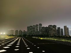 -南京眼步行桥