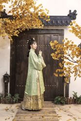 -九月鹰飞汉服摄影工作室