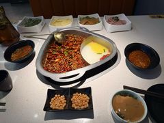 -味之绝美蛙鱼头火锅(松江万达店)