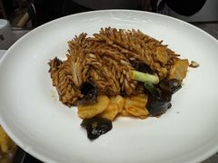 -闫府私房菜(恒隆店)