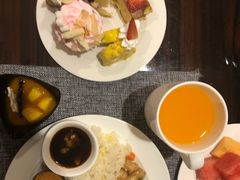 -北京希尔顿逸林酒店-逸轩西餐厅-自助餐厅