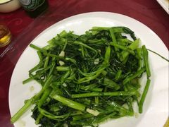 -美味海鲜大排档(明发美食地标店)
