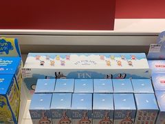 -泡泡玛特POPMART(凯德大峡谷店)
