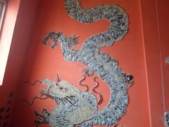 景点-瓷房子