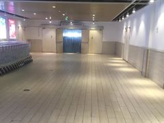 -欧尚超市苏州店停车场(金鸡湖路店)