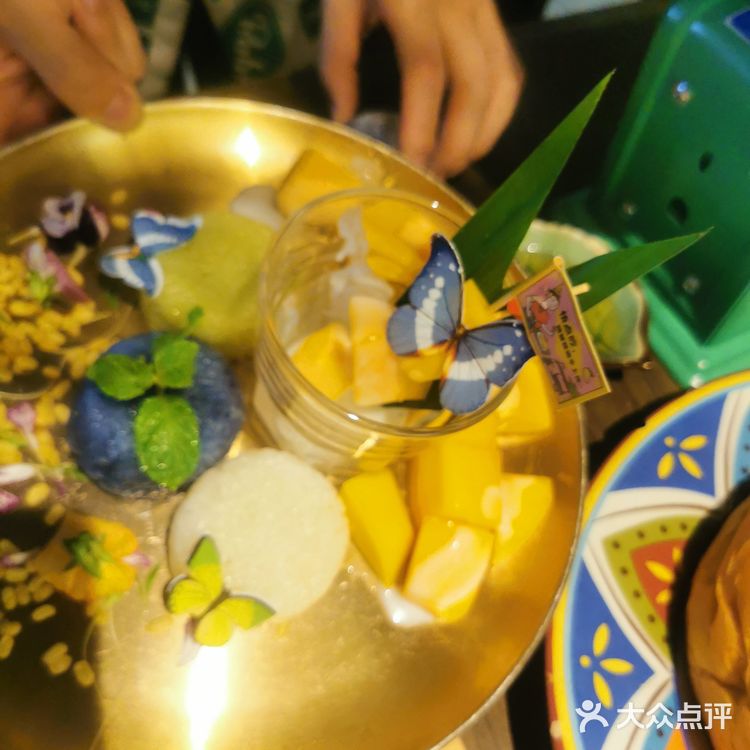萨瓦迪卡泰妃殿！情人节来约会吧[加油]