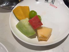 -腾阁自助餐厅(朝林广场店)