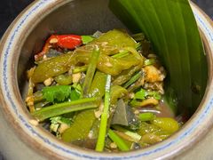 舂手撕椒松花蛋-云海肴·汽锅鸡·云南菜(领展购物广场·中关村店)