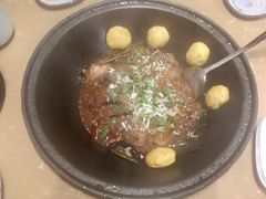 -万里闯关东铁锅炖菜馆(高新旗舰店)