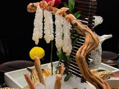 -蟹犇•帝王蟹雪蟹(陆家嘴店)