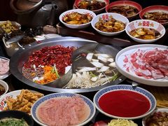 -沸炉重庆老火锅(军事博物馆店)