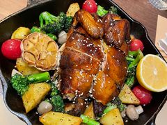 -来龙里 精致 东南亚餐室(万象城店)