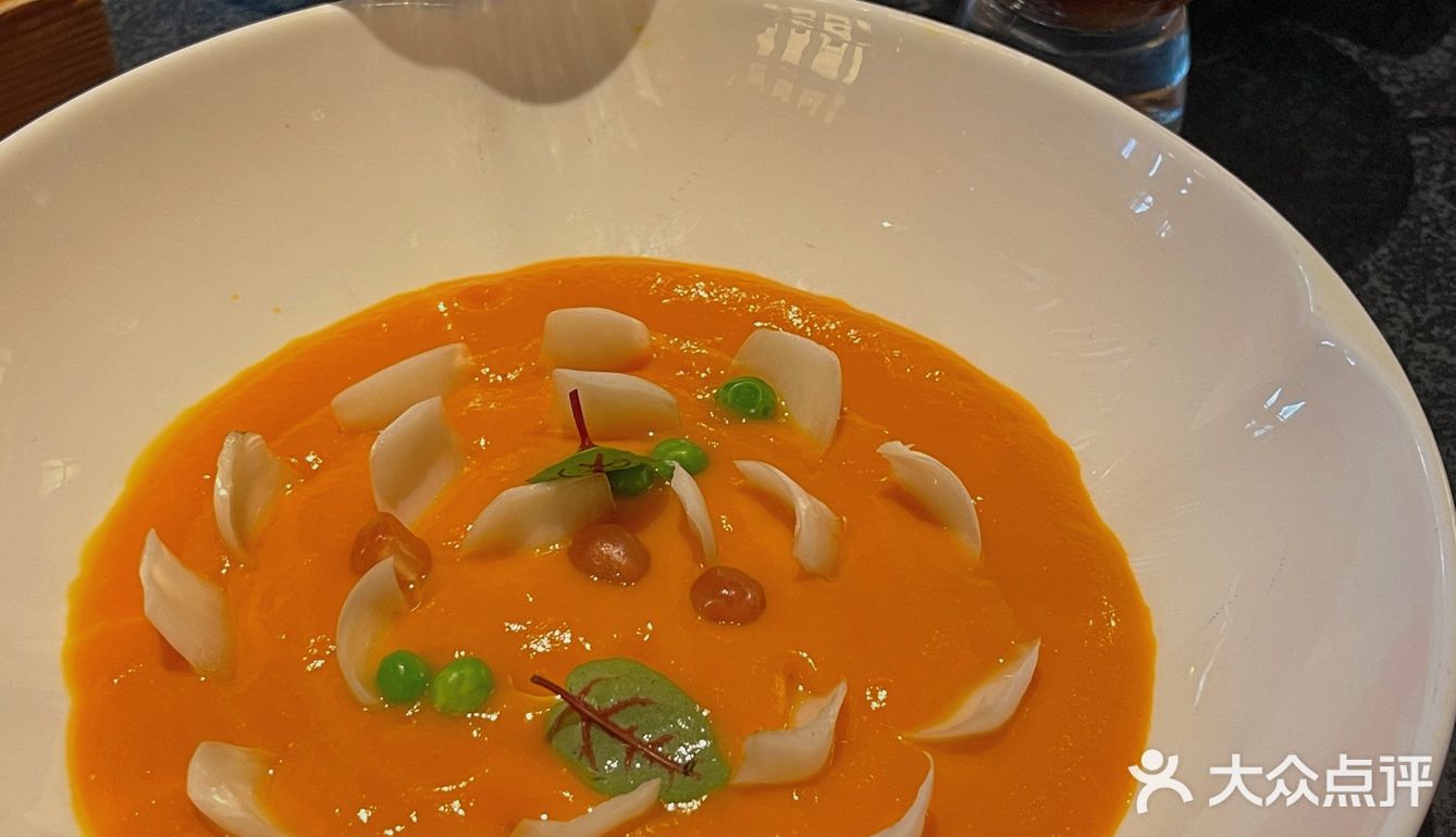以茶入菜  香芙茗楼传承正宗杭帮味
