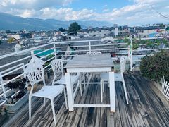 -唐咖精品咖啡(大理古城手冲店)