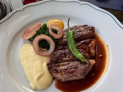 -福楼毕斯罗F Bistronome(国贸商城约会地标景观店)