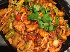 -炭舍干锅·烤鱼(扬名广场店)