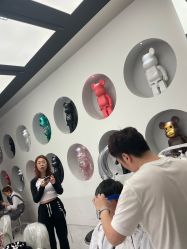 -PE SALON
