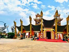 -七彩云南欢乐世界