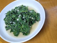 -芦茨金富饭庄·25年老字号·专做稻草鸡
