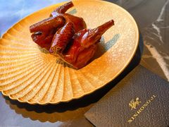 -新荣记(BFC外滩金融中心店)