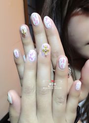 -睫乐园•睫公馆•美睫美甲沙龙