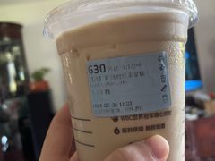 -瑞幸咖啡(巴黎春天陕西路店)