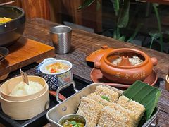 -银米·云南传统过桥米线(双廊黑金冠店)