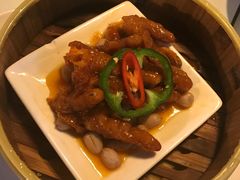 -新大咀港式茶餐厅(宝山万达店)