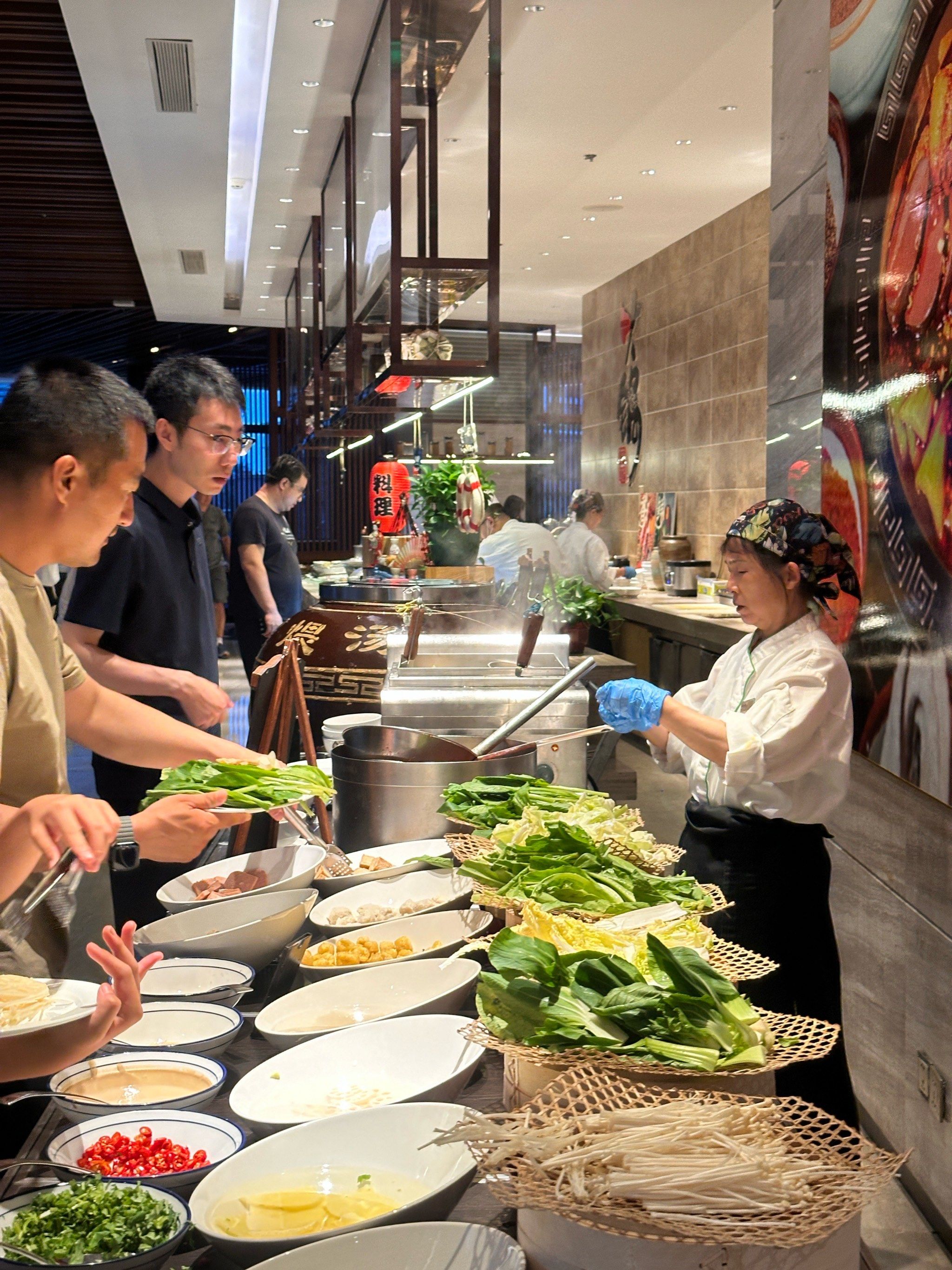 沈阳世茂希尔顿自助餐.照比之前差的真是太多