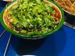 -马路边边串串香形象店(磐石路店)