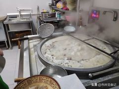 -泉儿头杂碎(杂碎师大店)