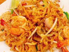 -两兄弟Song Pee Nong(2号店)