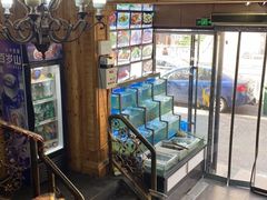 -老东镇啤酒屋海鲜加工·蒸汽海鲜·海鲜烧烤(台东店)