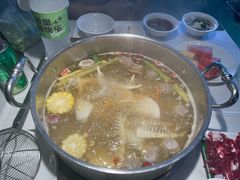 -潮牛壹号鲜牛肉火锅(世界城广场店)
