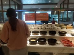 自助调料区-佬土鹅肠火锅(中建大观店)