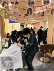 -一東造型烫发染发