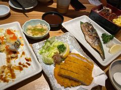 猪排-初居食屋日式料理(万象城购物中心店)