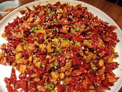 -有红鸡毛店·川菜(建设路店)