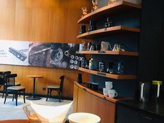 -星巴克(西安曲江银泰店)