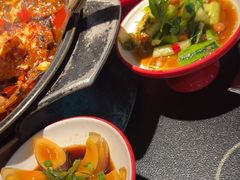 -辣尚瘾·烤鱼·新川菜(牡丹园直营店)